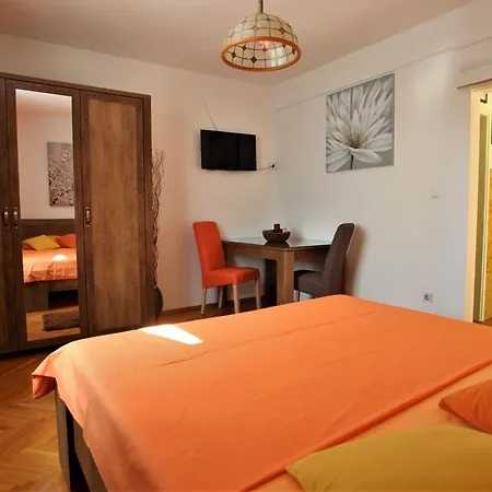 Garden M&m - One Bedroom