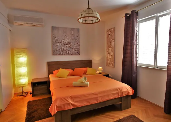 Garden M&m - One Bedroom شقة