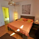 Garden M&m - One Bedroom Appartement