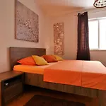 Garden M&m - One Bedroom Dubrovnik